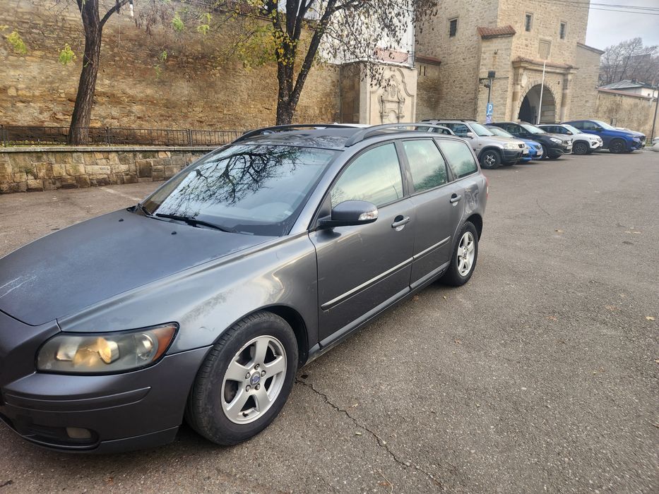 Volvo v50 înmatriculat motor 1.6 diesel