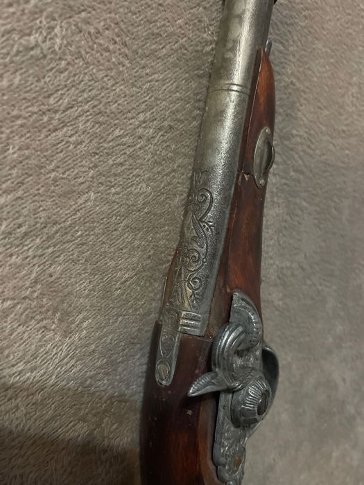 Кремъчен пищов реплика за механи и фолклор