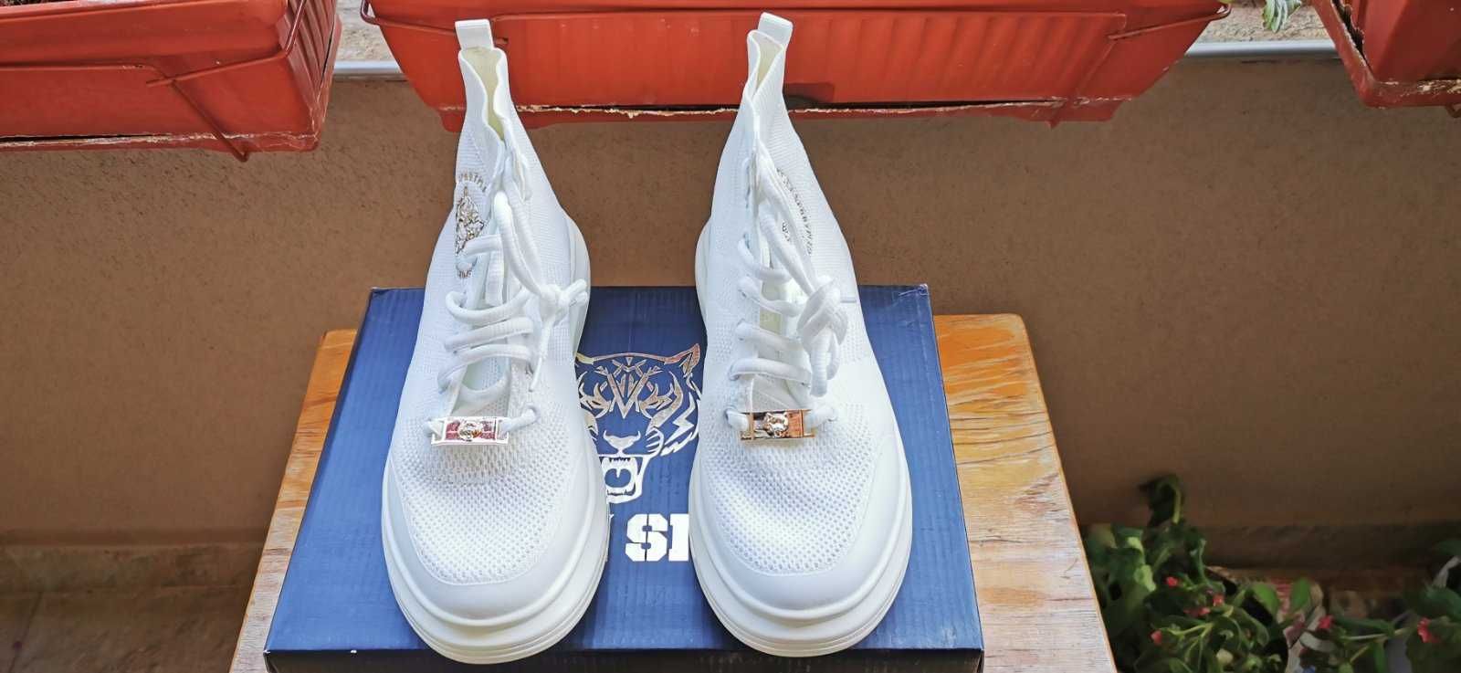 Оригинални маркови дамски сникърси PHILIPP PLEIN SPORT - 38 номер