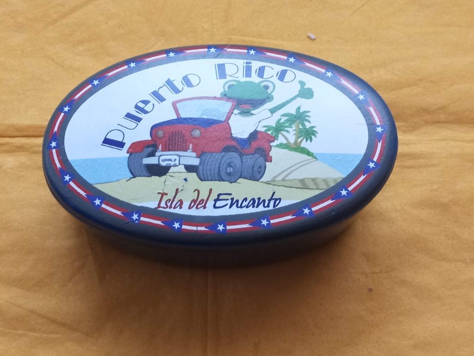 Decorațiune din ceramica- din Porto Rico-Noua.