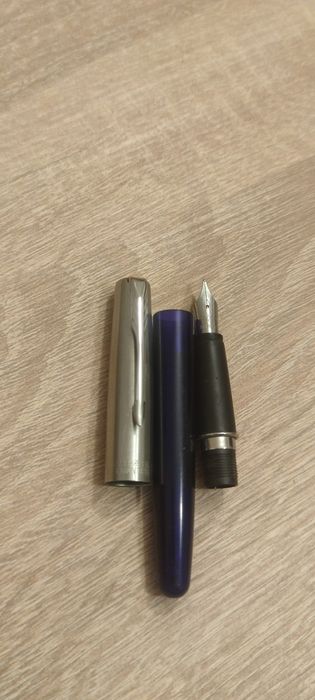 Stilou Parker Frontier penita M