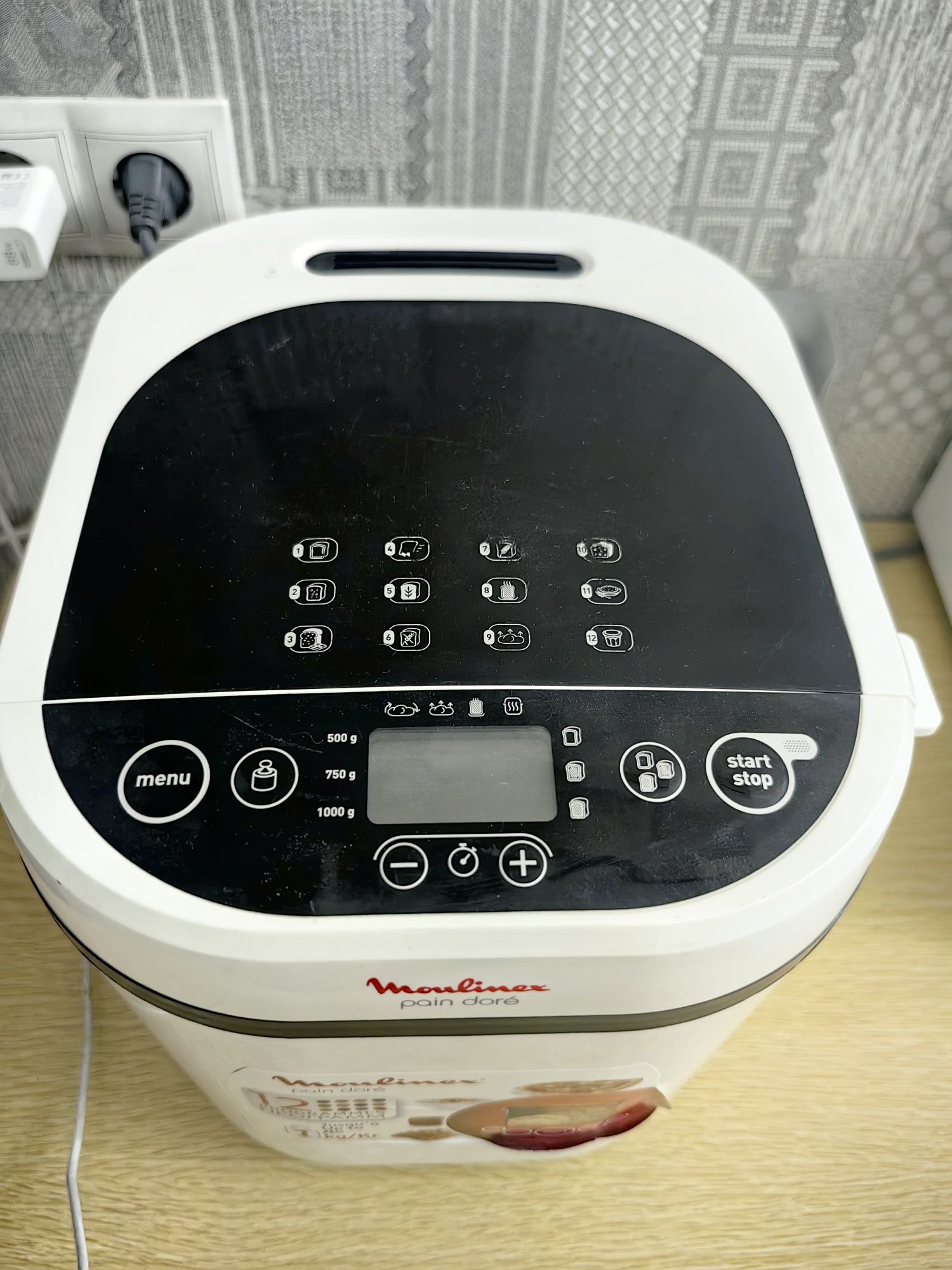 Продам хлебопечь Moulinex