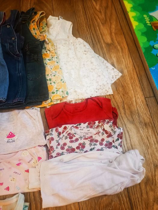 Lot hăinuțe 80-86 fetiță