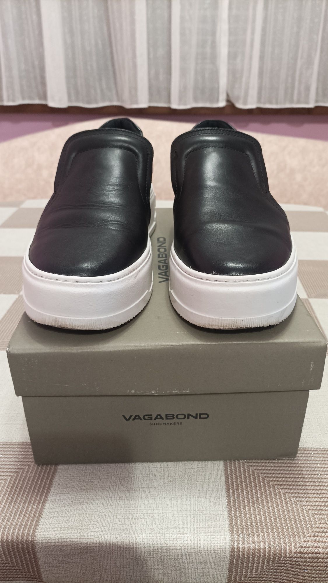 Дамски кожени обувки VAGABOND