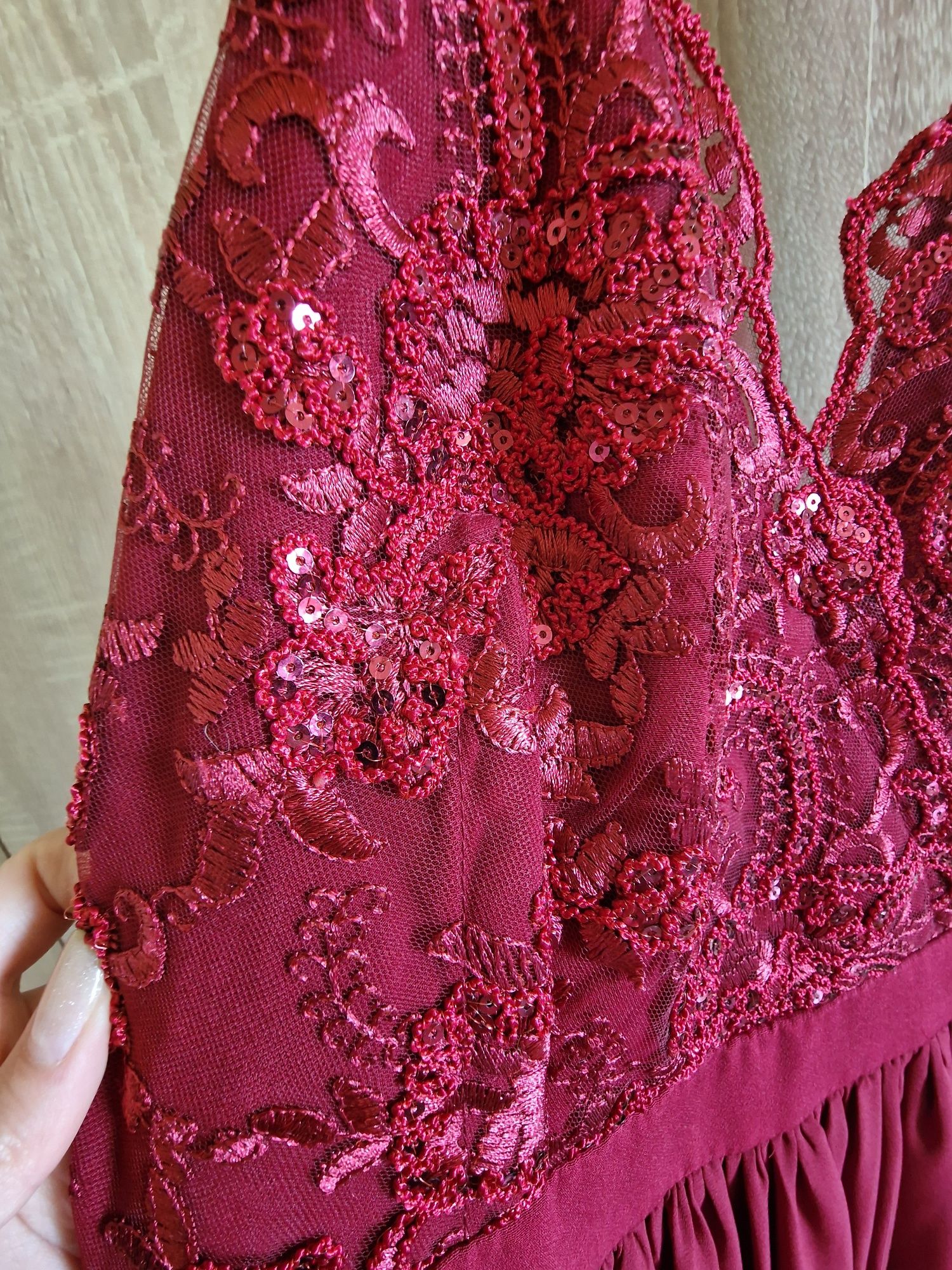 Rochie roșie, marimea M