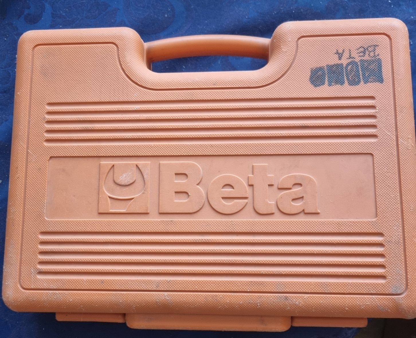 Trusa tubulare Beta