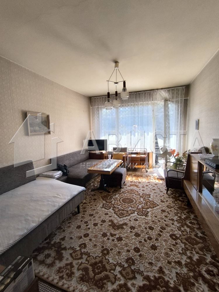 Продава се Двустаен апартамент в София, Борово - 60 кв.м за 2230 €/кв.м - Снимка #3