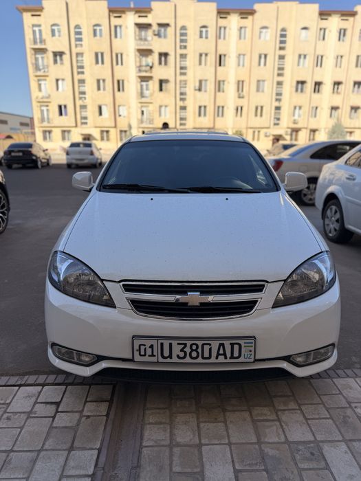 Gentra 2020 srochna sotiladi top toza