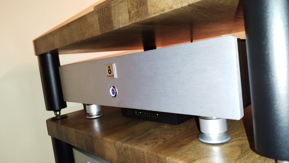 Продавам DAC Slaudio Pcm63k