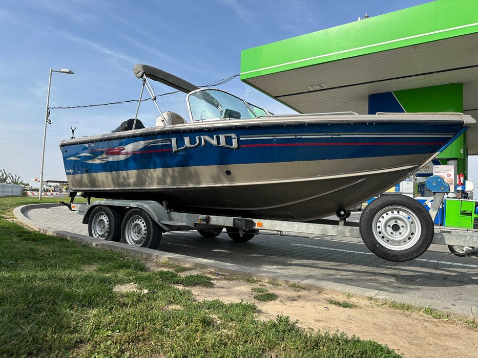 Ambarcatiune LUND 1750 TYEE aluminiu+motor Mercury 150CP+peridoc 2 axe