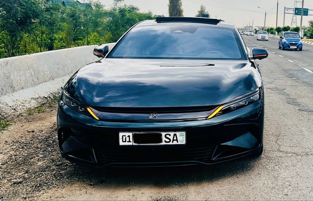 BYD HAN Green  EV610