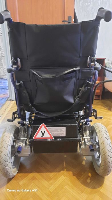 автоматическая коляска для инвалидов