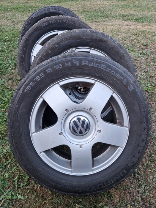 Jante Aliaj (cu anvelope VARA 195/65/ R15 )Volkswagen Passat Bora Golf