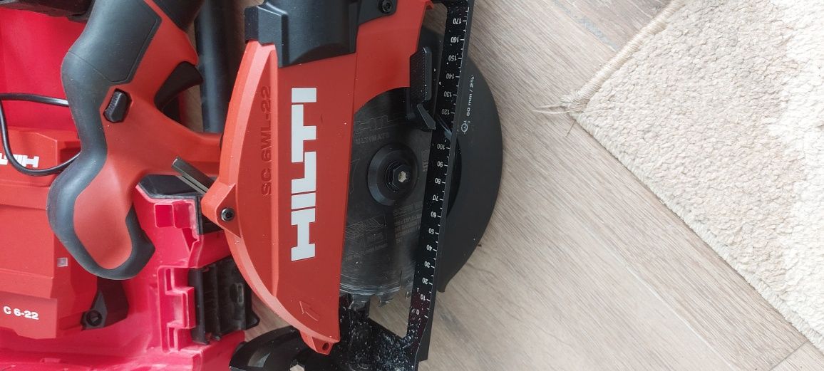 Vând scule hilti