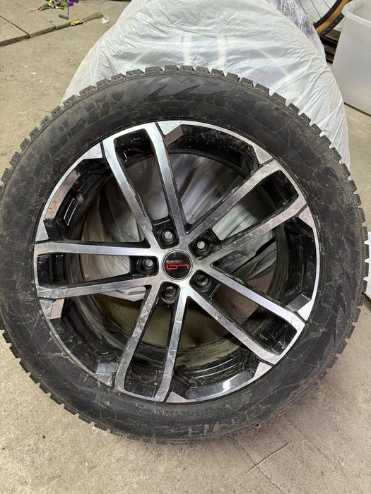 Продам комплект дисков R20 с зимней шипованной резиной