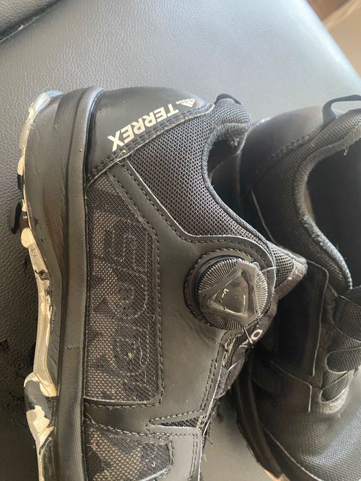 Маратонки adidas