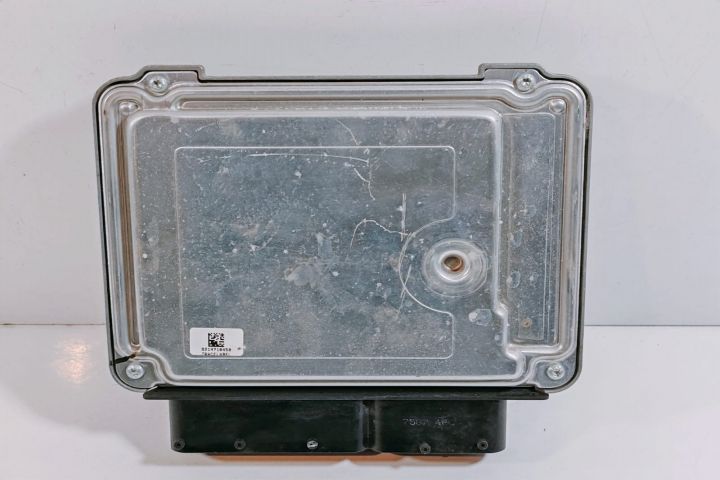 Calculator Motor  Bosch ECU  03G906021PD / 0281014073 / 1039S22812 Sk