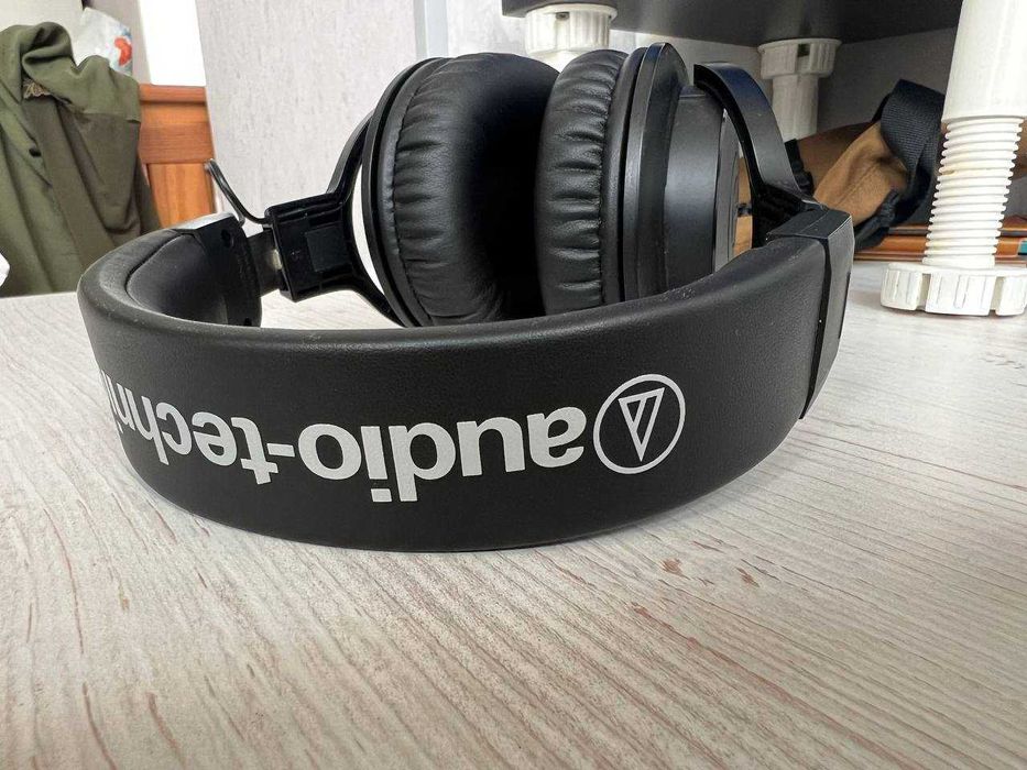 наушники студийные Audio-Technica ATH-M20xBT