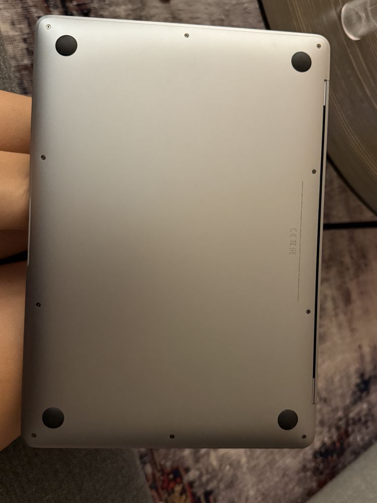 Macbook air M1 13 inch Space grey 245GB