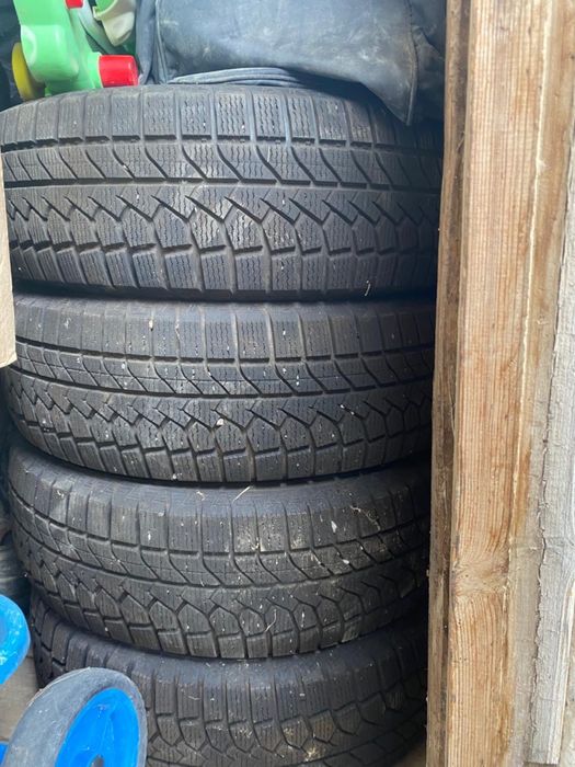 Продам зимний шины R18