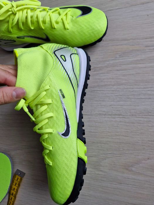 ghete de fotbal Nike Mercurial 37