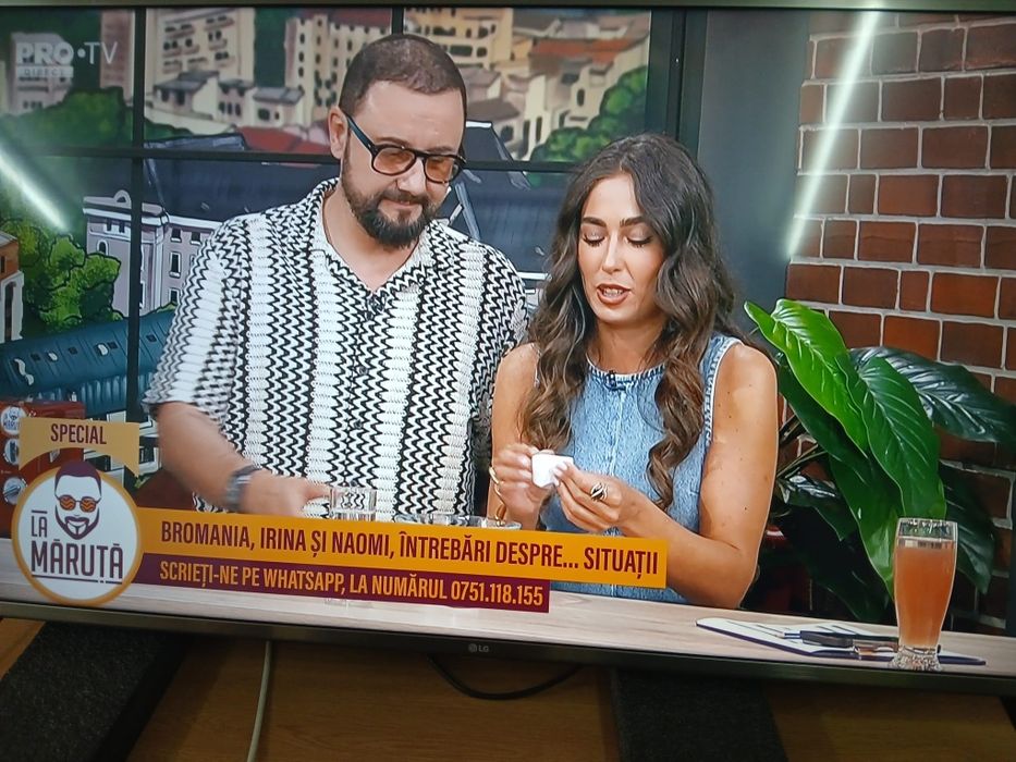 Vând TV  LG diagonală 127 cm