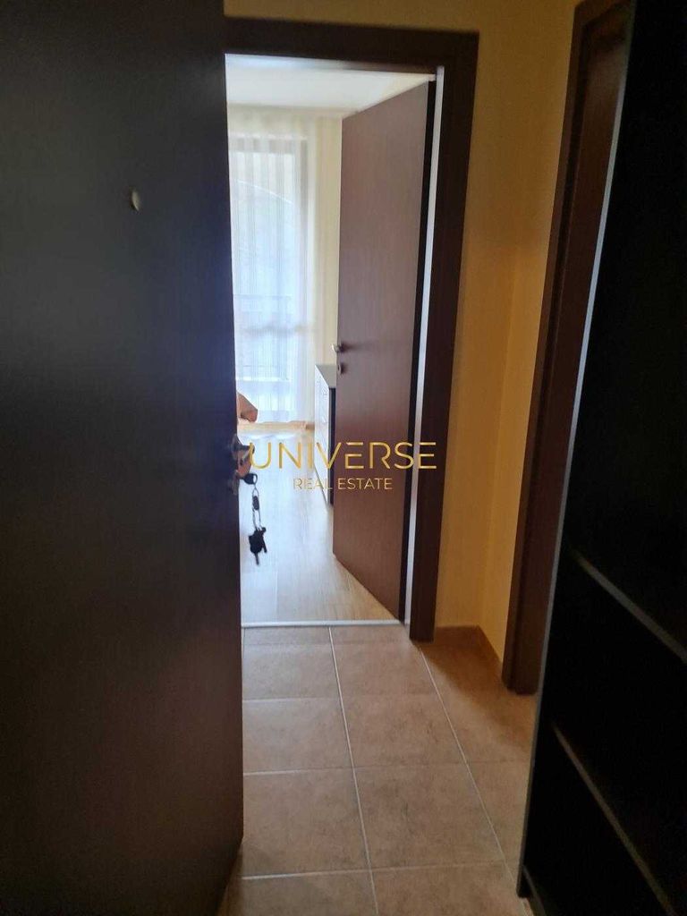 Продава се Двустаен апартамент в к.к. Елените - 65 кв.м за 831 €/кв.м - Снимка #5