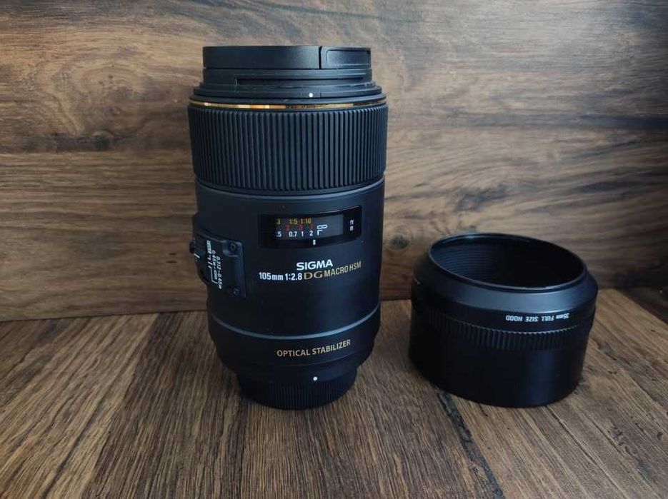 Sigma 105mm f/2.8 EX DG OS HSM Macro за Nikon