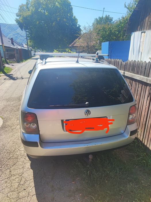 Vand pentru dezmembrari Vw.Passat 2001 automată / 1,9 tdi cod motor av