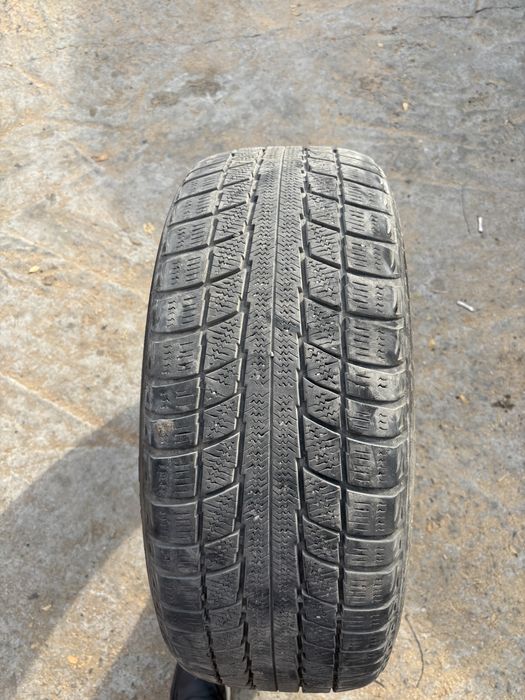 Продам шыны 225.55.R17