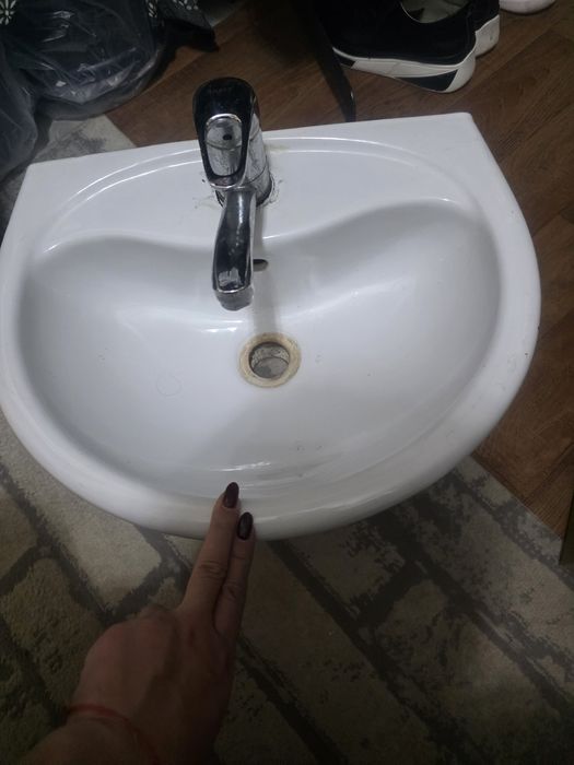 Продам б/у раковину, самовывоз