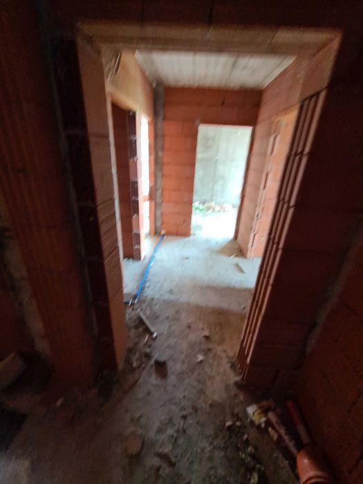 Продава се Тристаен апартамент в Пловдив, Южен - 97 кв.м за 762 €/кв.м - Снимка #8