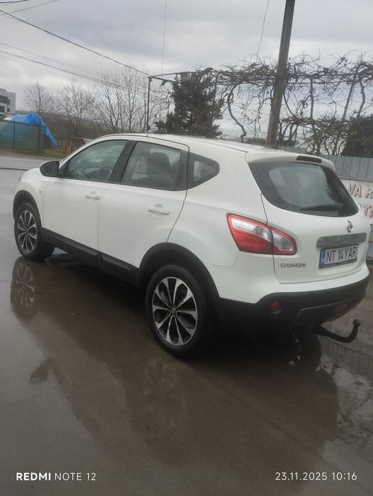 Vând Nissan Qashqai