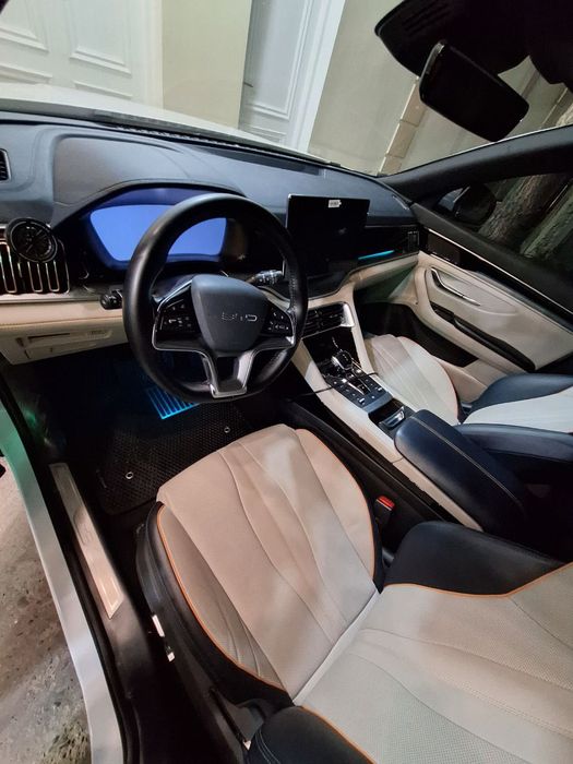 Срочно Сотилади краскаси тозза 2 чи позиция фул факат накка Сотилади