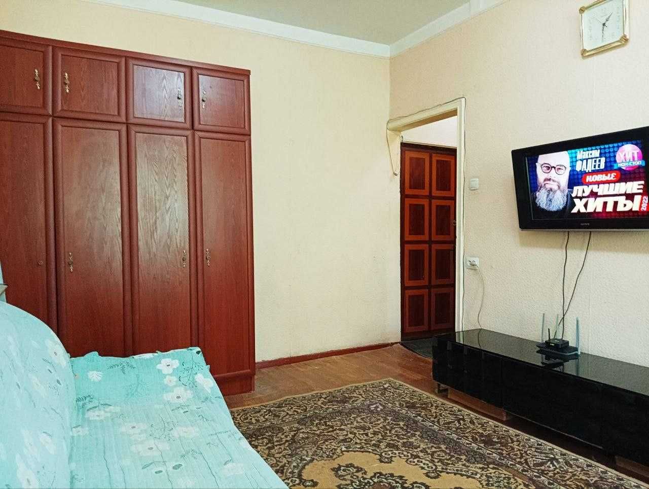 Паркентский м-в Риези 2-комн 1/9 60 м² отд.вход ремонт меб/тех