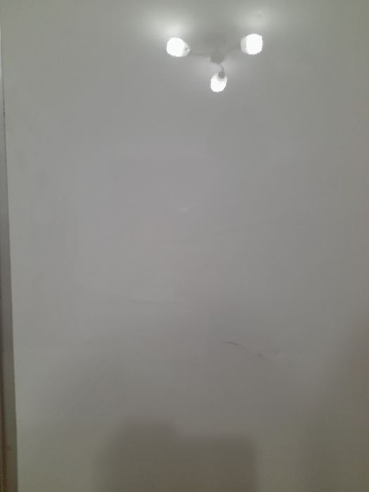 Tablă magnetică albă