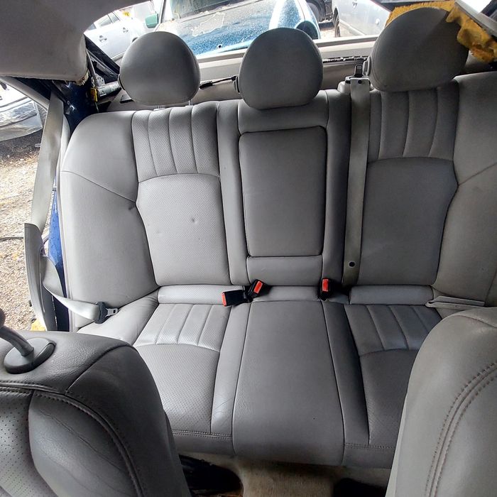Кожени седалки за Мерцедес Ц класа седан W203