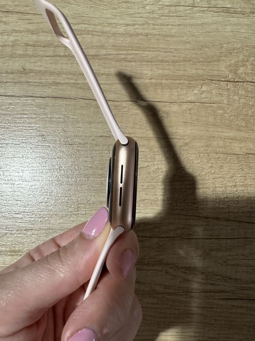 Ceas Apple SE impecabil
