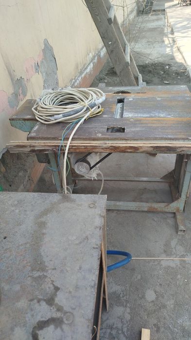 Циркулярка фрезер станок сотилади срочна озгина ками бор