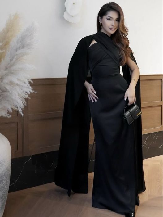 Продам шикарное НОВОЕ платье