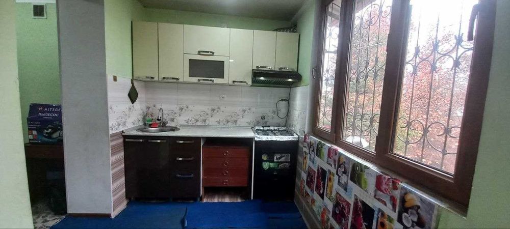Chilonzor-26 kvartalda 3 xonali 2 xonasi beriladi