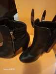 Botine de vanzare
