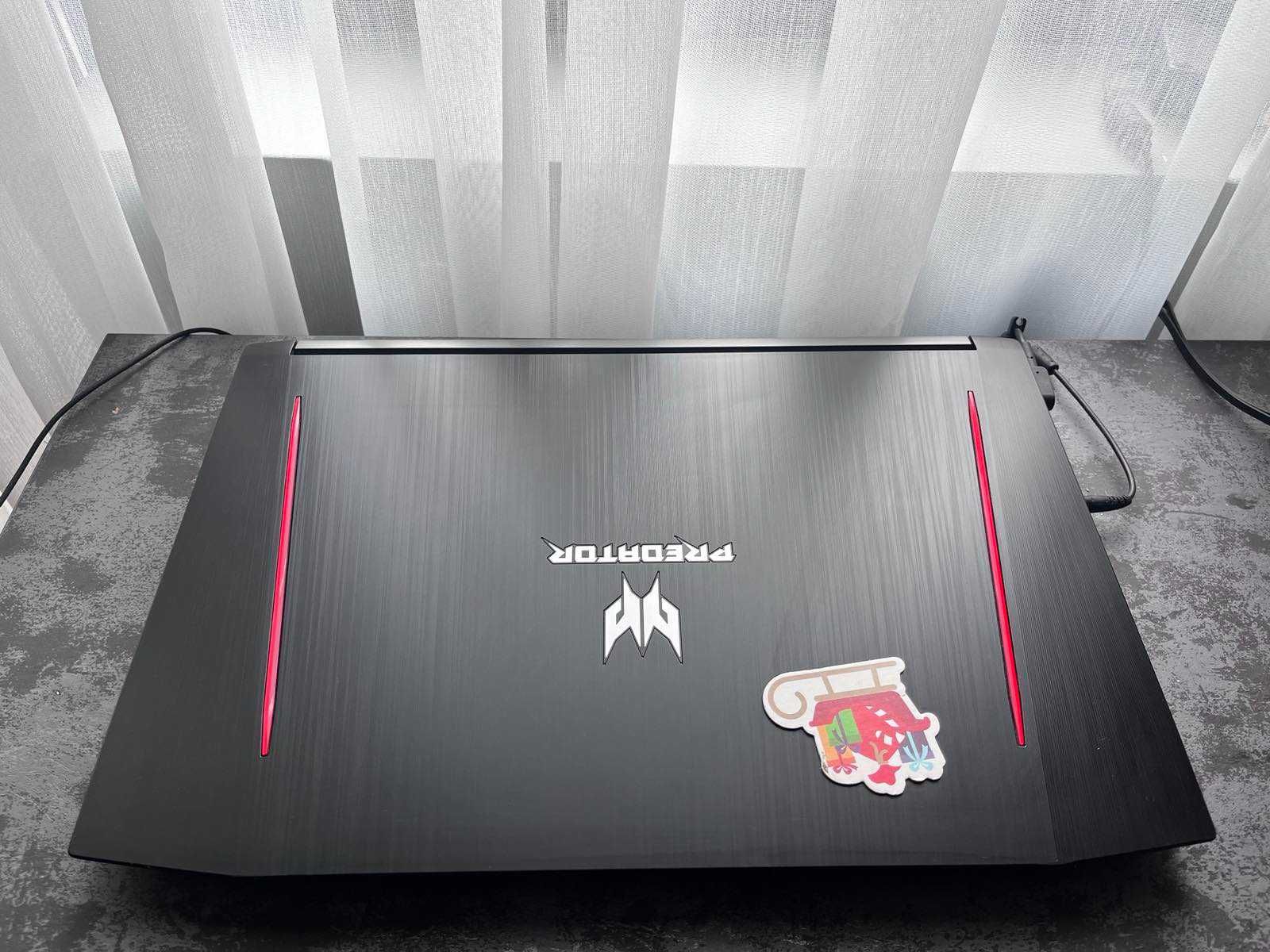 acer predator helios 300 , 17''