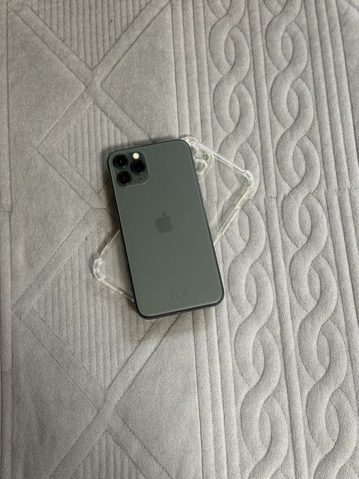 iPhone 11 Pro 256гб в отличном состоянии