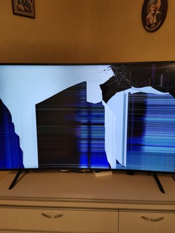 Televizor Samsung, 55", curbat, display spart
