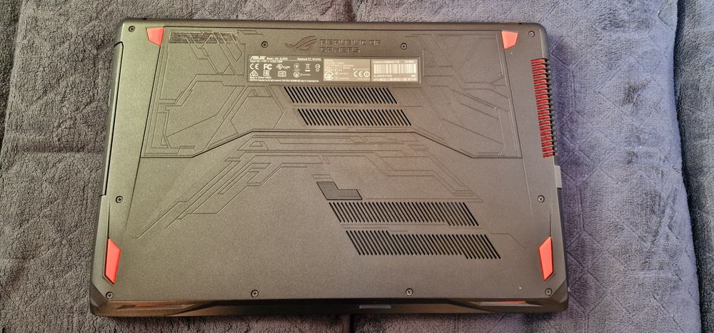 Laptop Asus, 15.6", i7, SSD 512GB, HDD 1TB RAM 16GB GTX 4GB PRET FIX !