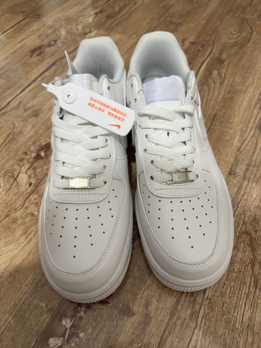 Vand Nike Air Force 1
