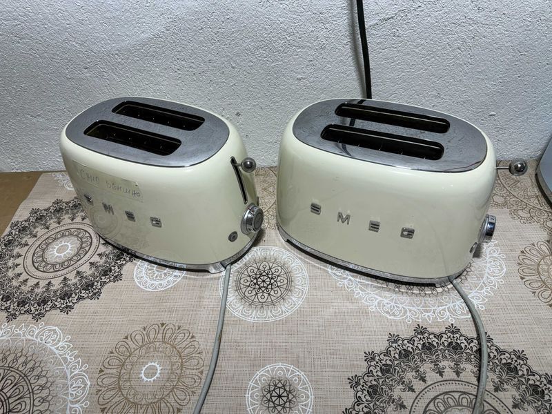 Тостер - Smeg 2 бр