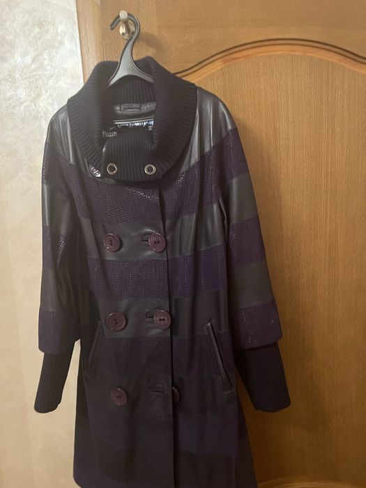 Продам кожаную куртку- плащ