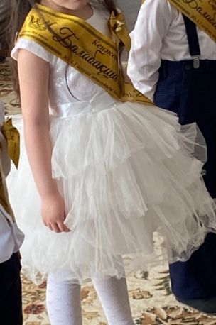 Продам бальное детское платье !!! Дешево